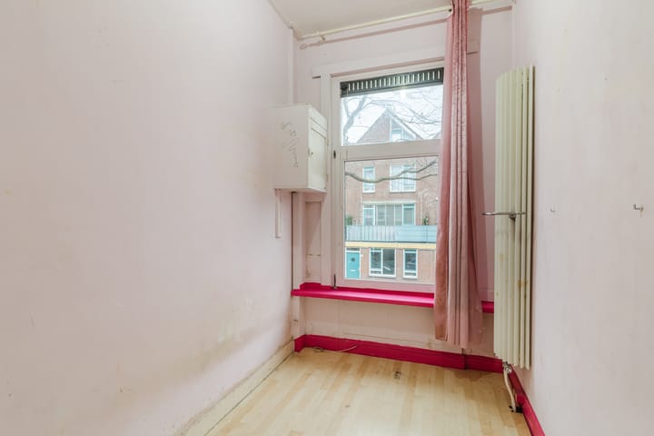 Photo 15 of Bloemfonteinstraat 15