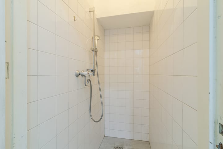 Photo 25 of Bloemfonteinstraat 15