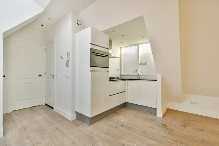 Foto 10 van Goudsbloemstraat 112-4