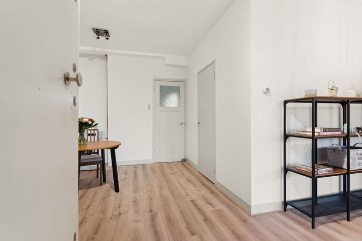 Foto 11 van Molukkenstraat 65-2