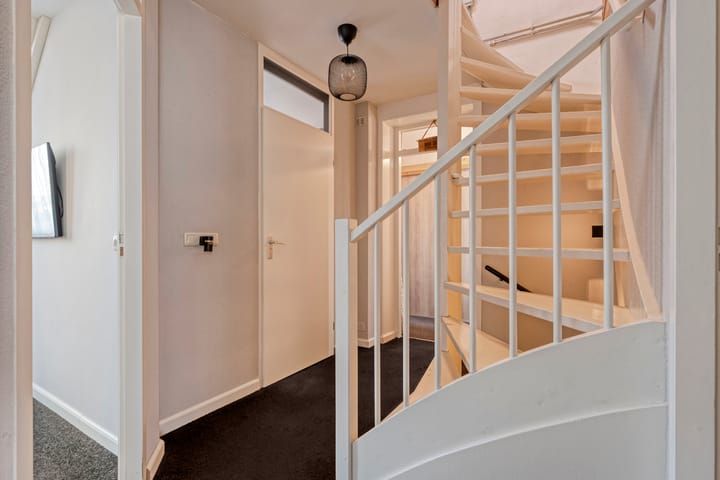 Foto 19 van Heemst 8-A