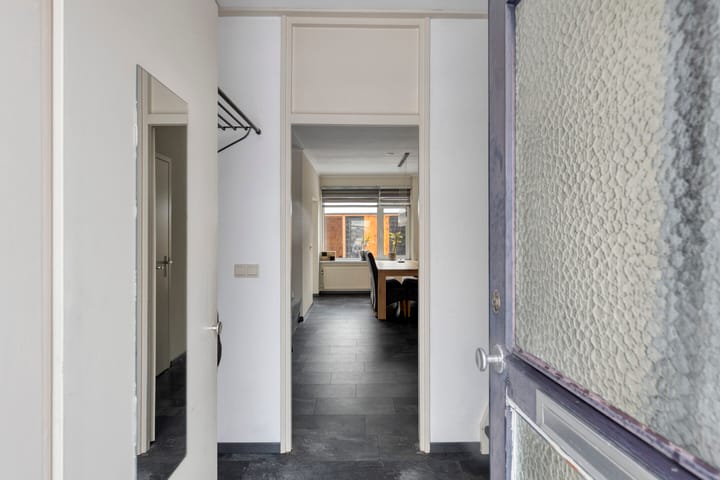 Photo 8 of Paulus Potterstraat 3