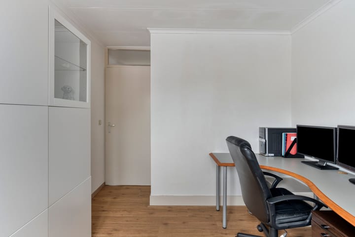 Photo 27 of Paulus Potterstraat 3