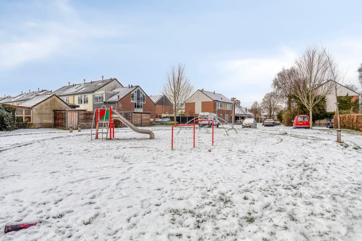 Photo 38 of Paulus Potterstraat 3