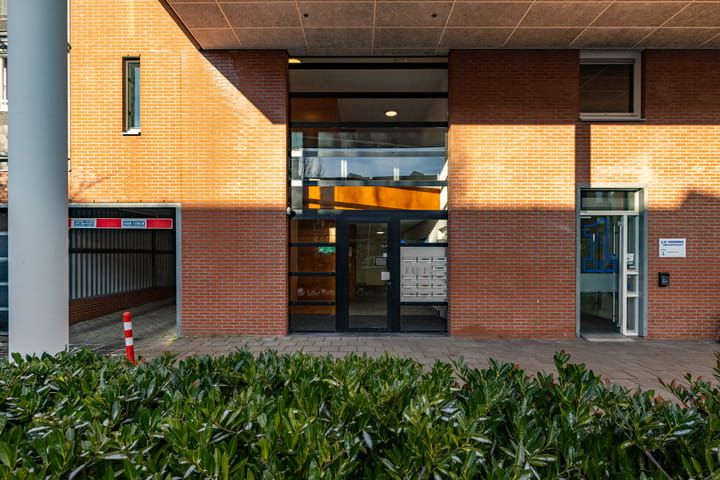 Foto 15 van Jan Steenstraat 15