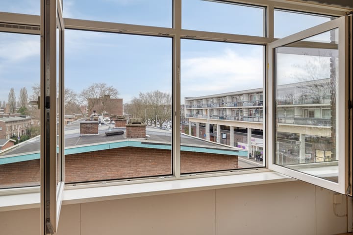 Foto 12 van Lange Wal 104