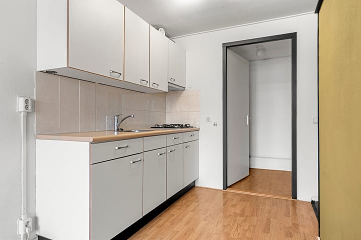 Foto 7 van Van Brienenstraat 7-10