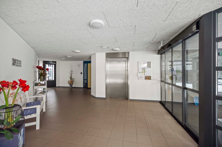 Foto 8 van Burg. Doffegnieslaan 2-F10