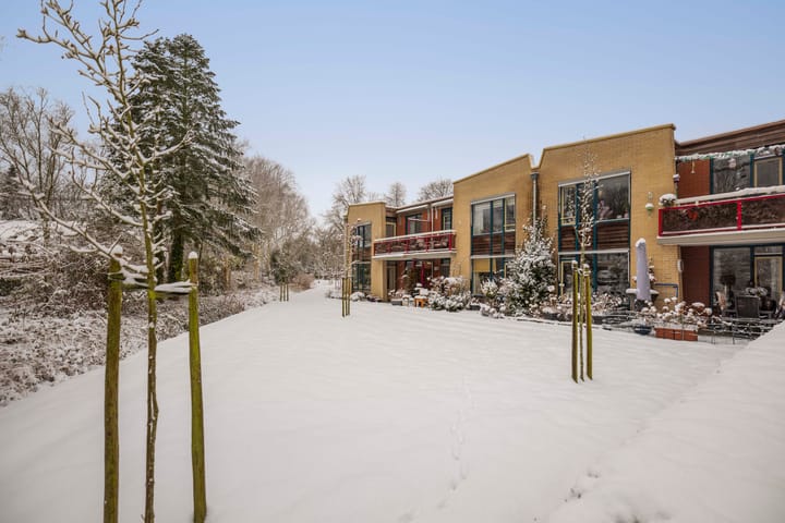 Foto 26 van Burg. Doffegnieslaan 2-F10