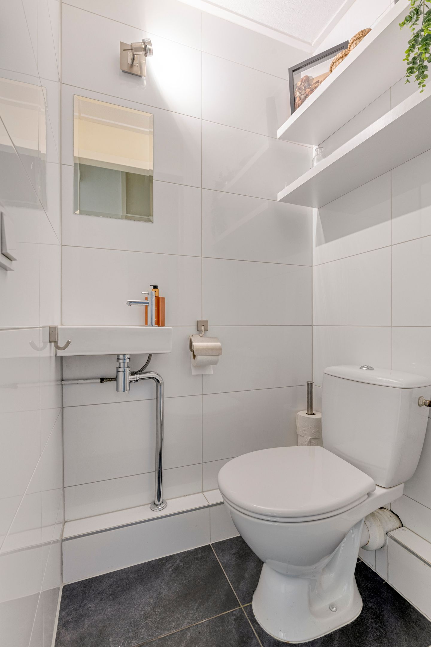 Photo 19 of Zuiddijk 4-G