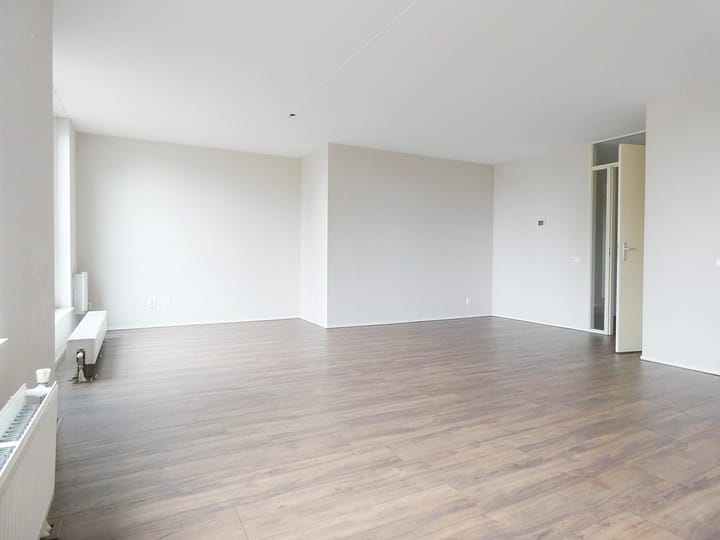 Foto 2 van Juliana van Stolberglaan 3-U