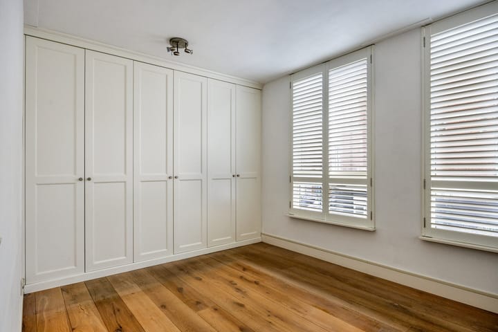 Foto 21 van Borneostraat 140