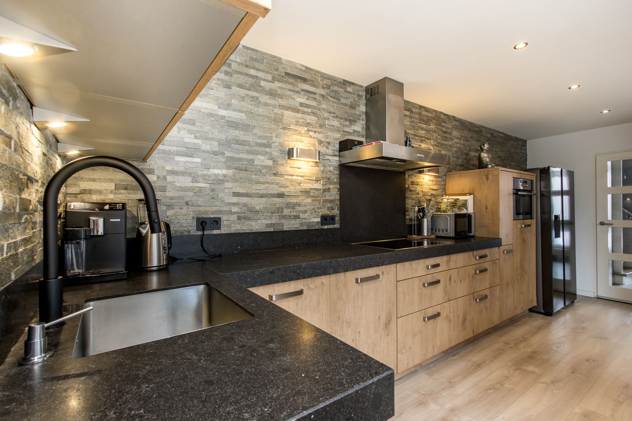 Foto 18 van Nederlandstraat 16