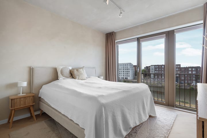 Foto 4 van Huiswoudstraat 8