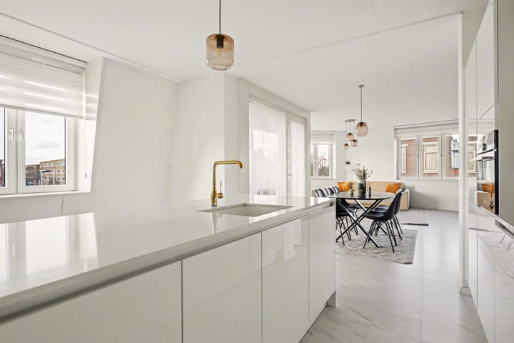 Foto 12 van Parallelweg 354