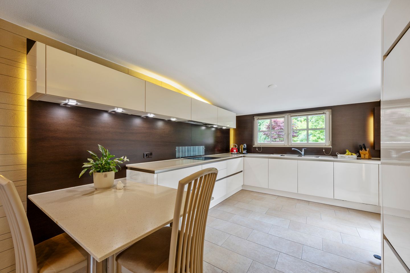 Foto 4 van Heerlenerweg 26