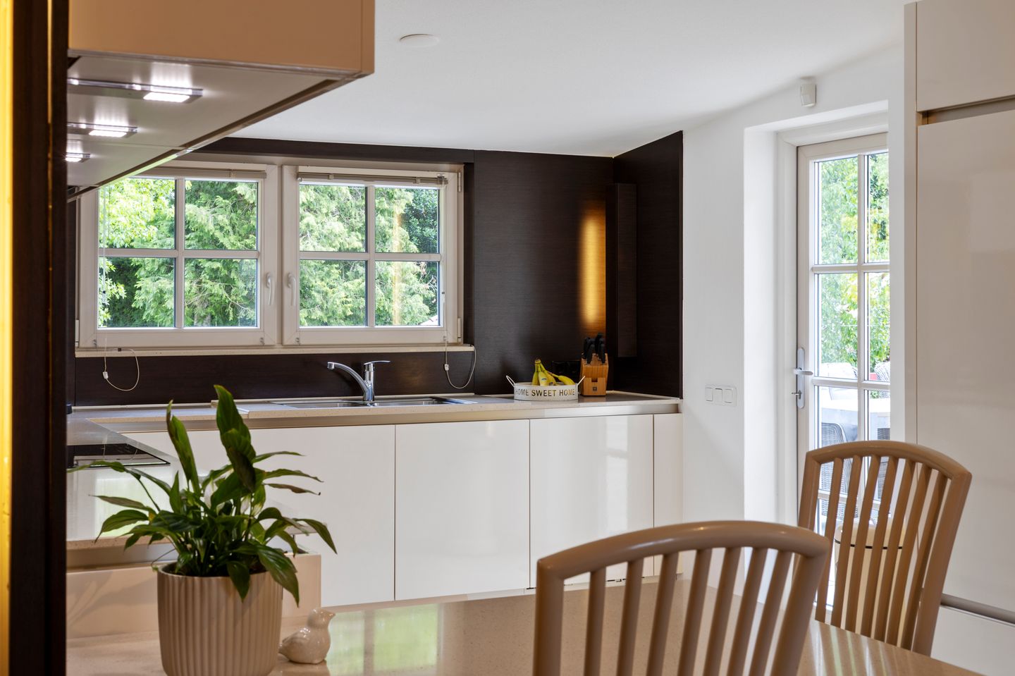 Foto 35 van Heerlenerweg 26