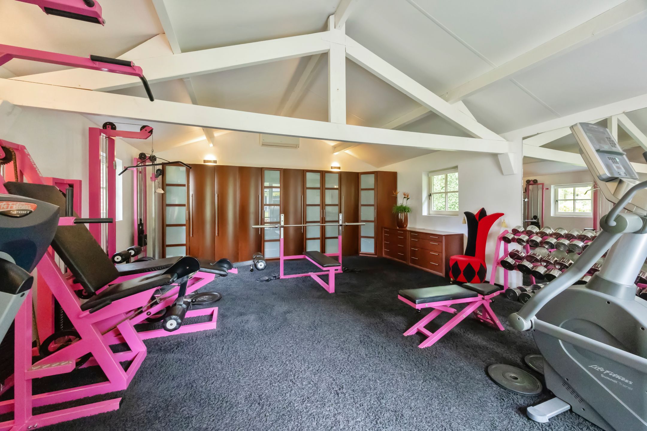 Foto 42 van Heerlenerweg 26