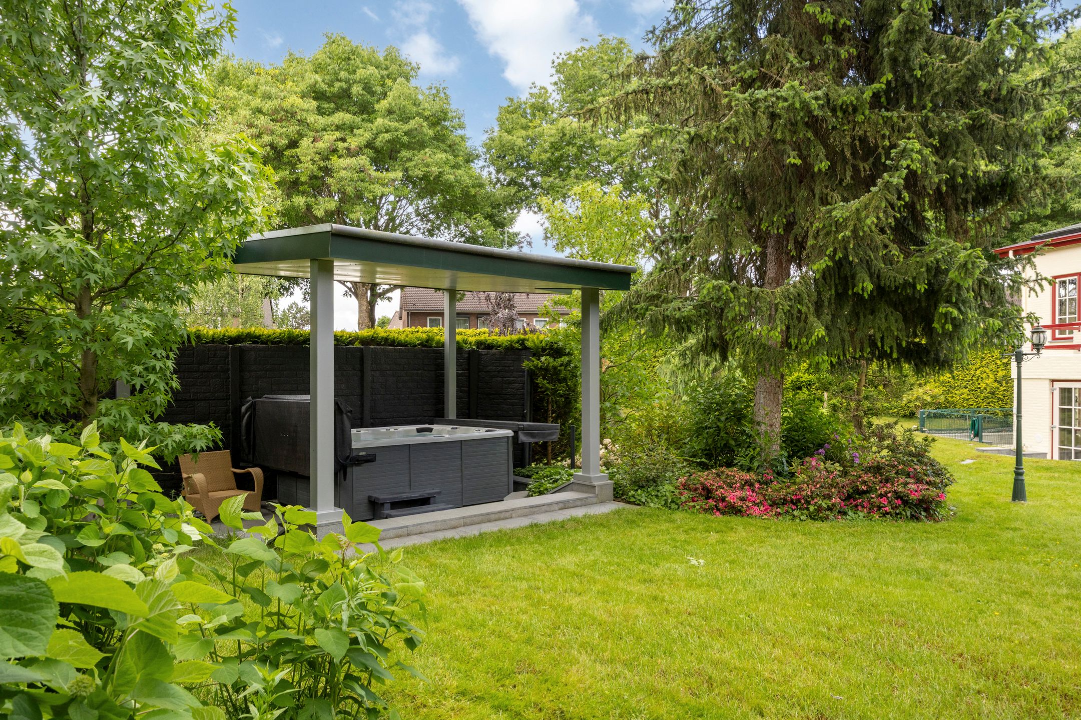 Foto 45 van Heerlenerweg 26