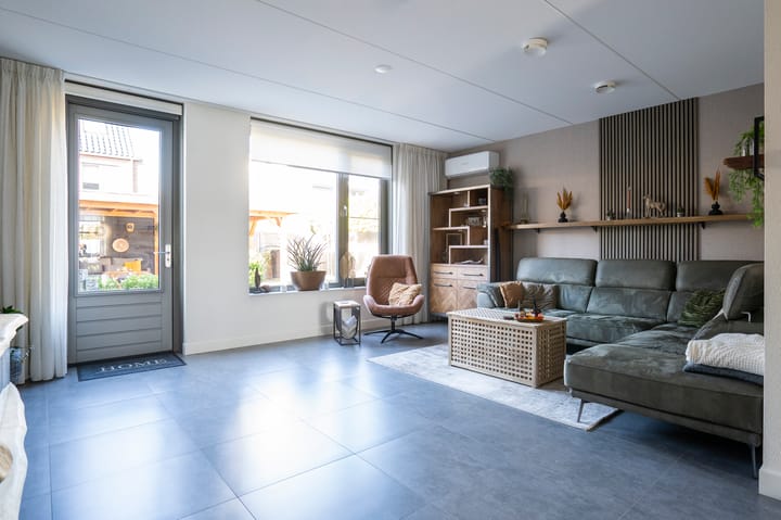 Foto 6 van Kobaltblauw 41