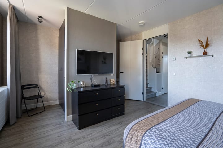 Foto 24 van Kobaltblauw 41