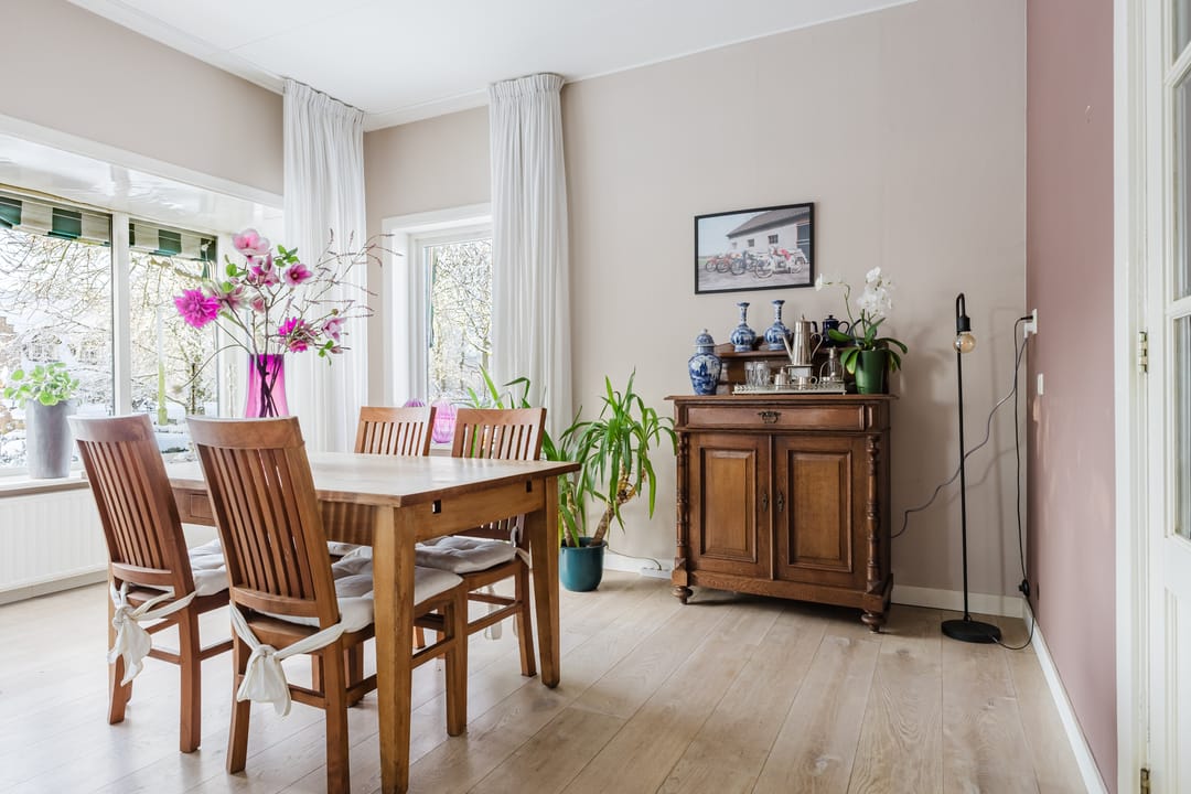 Photo 23 of Stationsweg 101