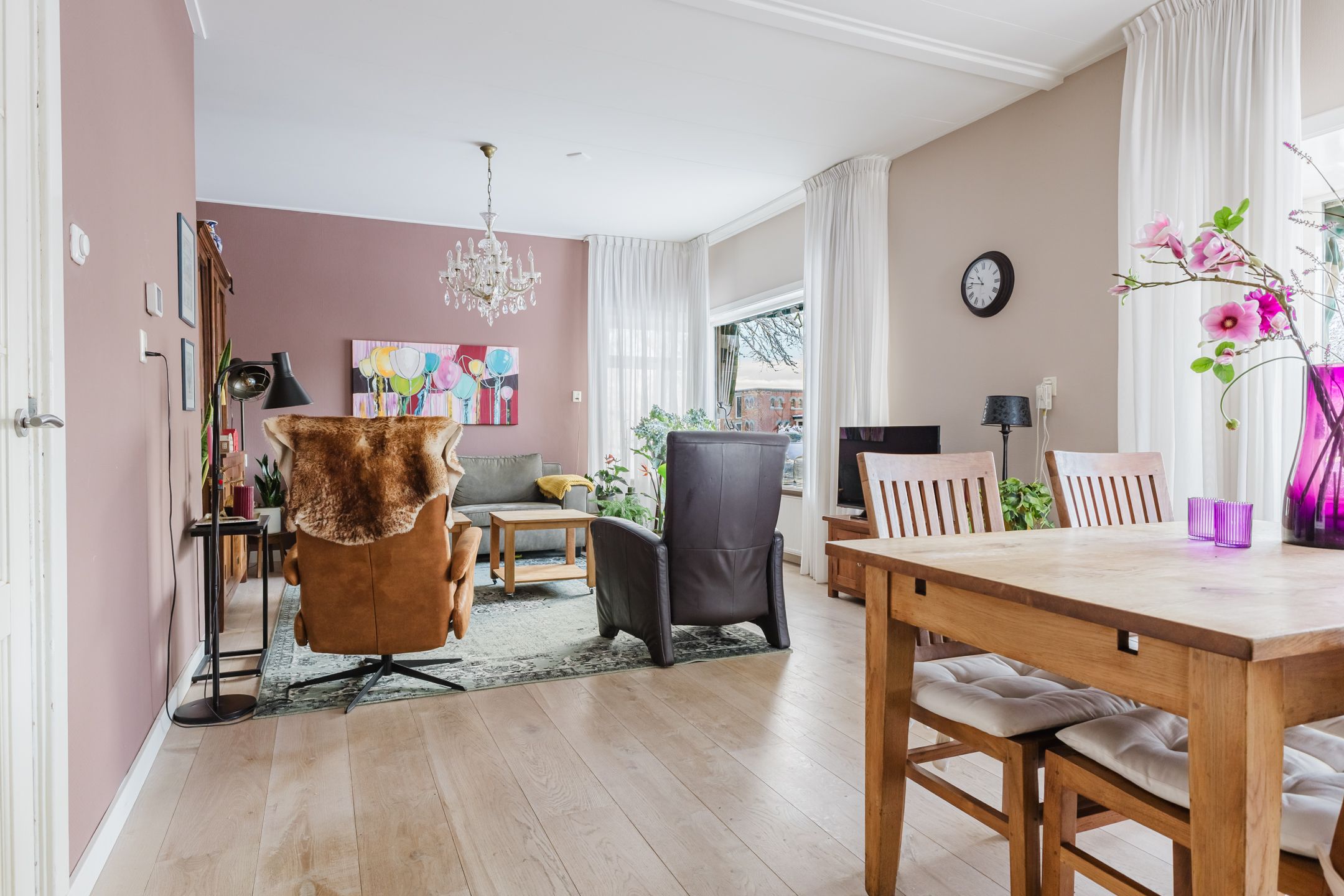 Photo 24 of Stationsweg 101