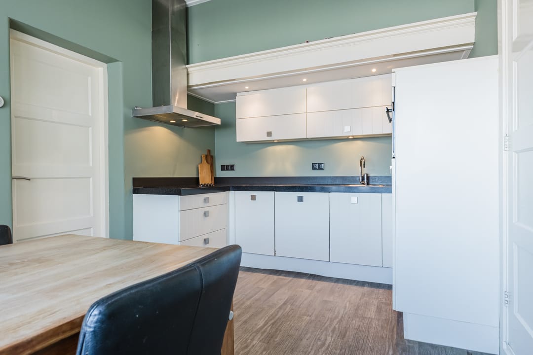 Photo 28 of Stationsweg 101