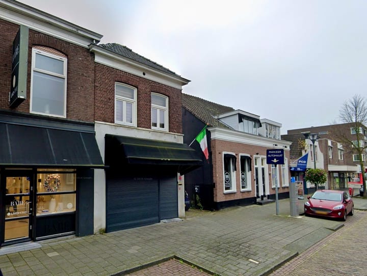 Stationsstraat 83, Waalwijk