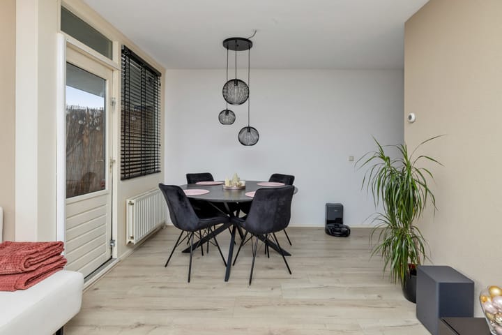 Foto 10 van J.T.P. Bijhouwerhof 117