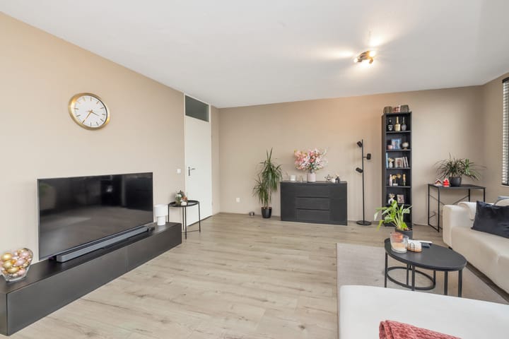 Foto 12 van J.T.P. Bijhouwerhof 117