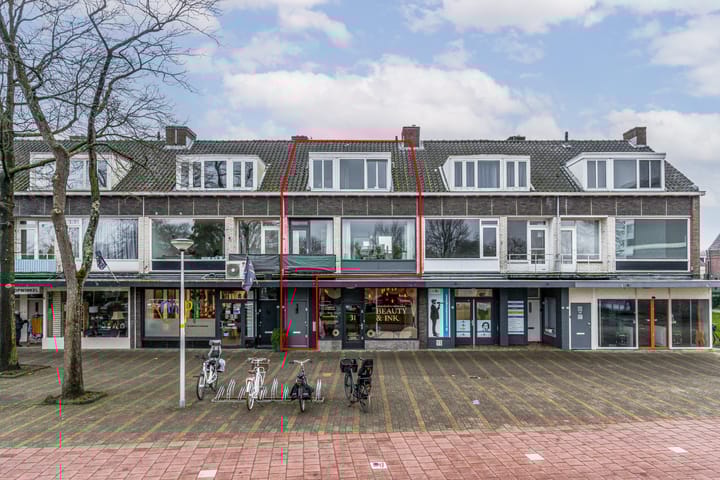 Passage 33 main image