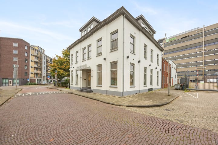 Foto 18 van Patersstraat 1-8