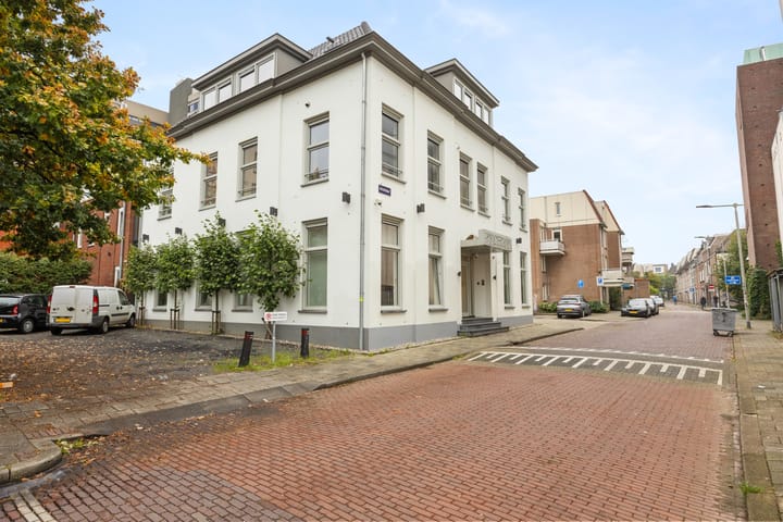 Foto 19 van Patersstraat 1-8