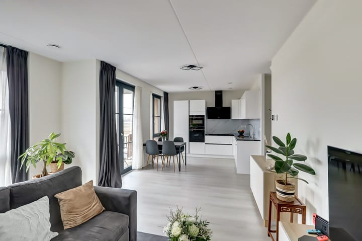 Foto 13 van Burgemeester van Dijkesingel 206-F