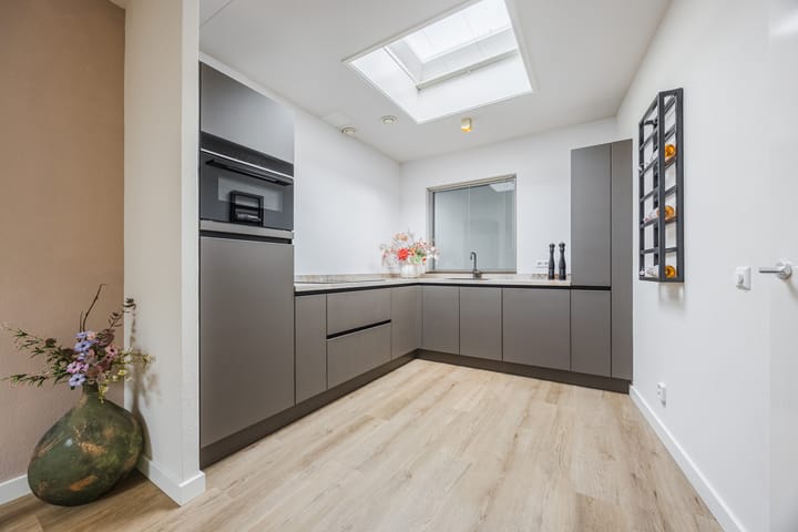 Foto 4 van Stationsstraat 33-06