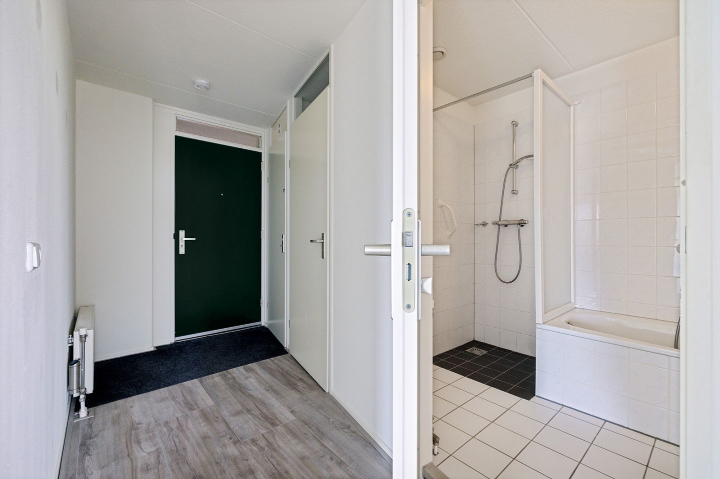 Photo 10 of de Warring 32