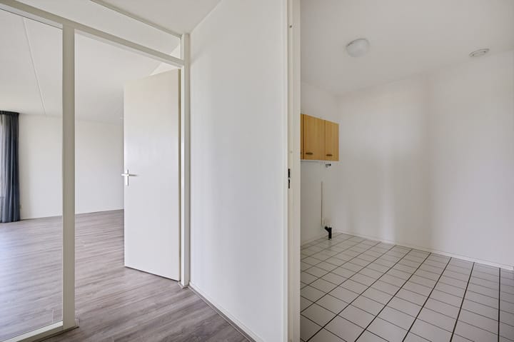 Foto 13 van de Warring 32