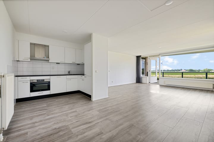 Foto 17 van de Warring 32