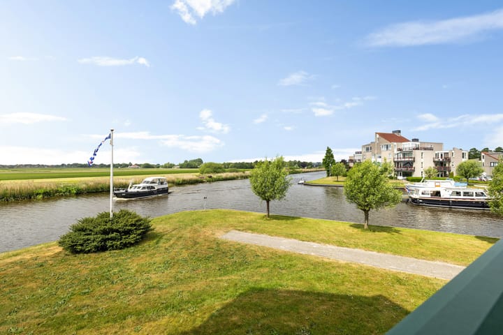 Foto 23 van de Warring 32