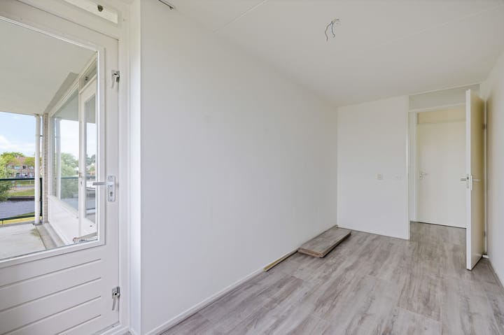 Foto 26 van de Warring 32