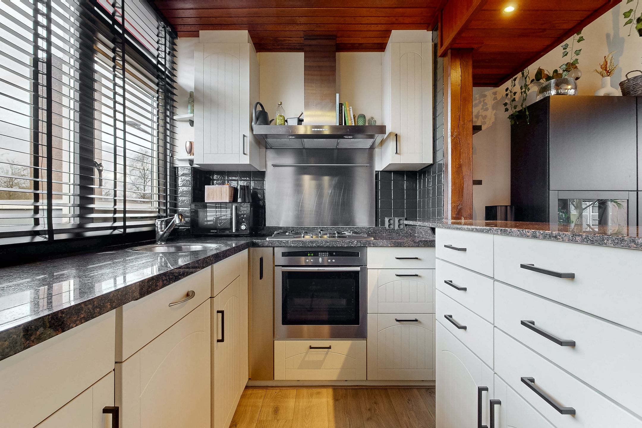 Foto 3 van Tartinihof 26