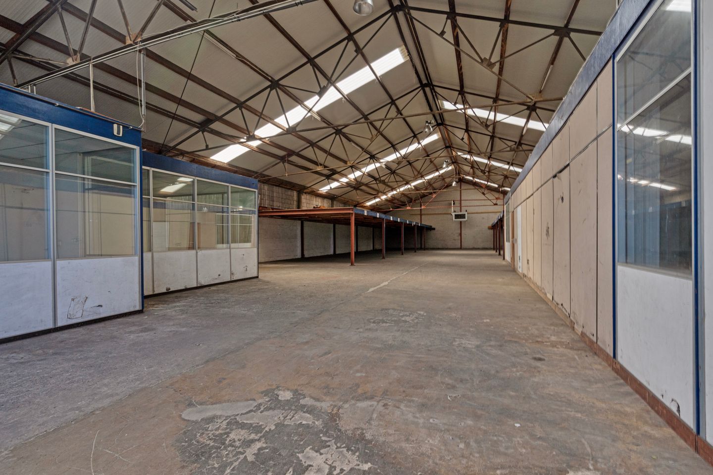 View photo 5 of IJweg 459-463