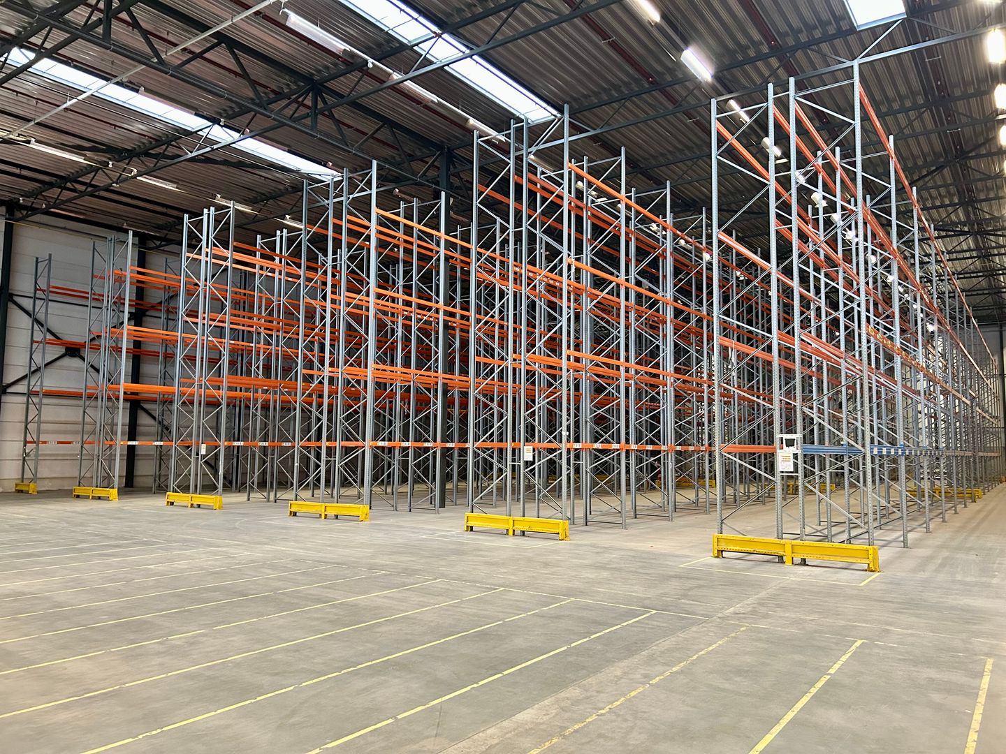 Bekijk foto 3 van Casablancaweg 14