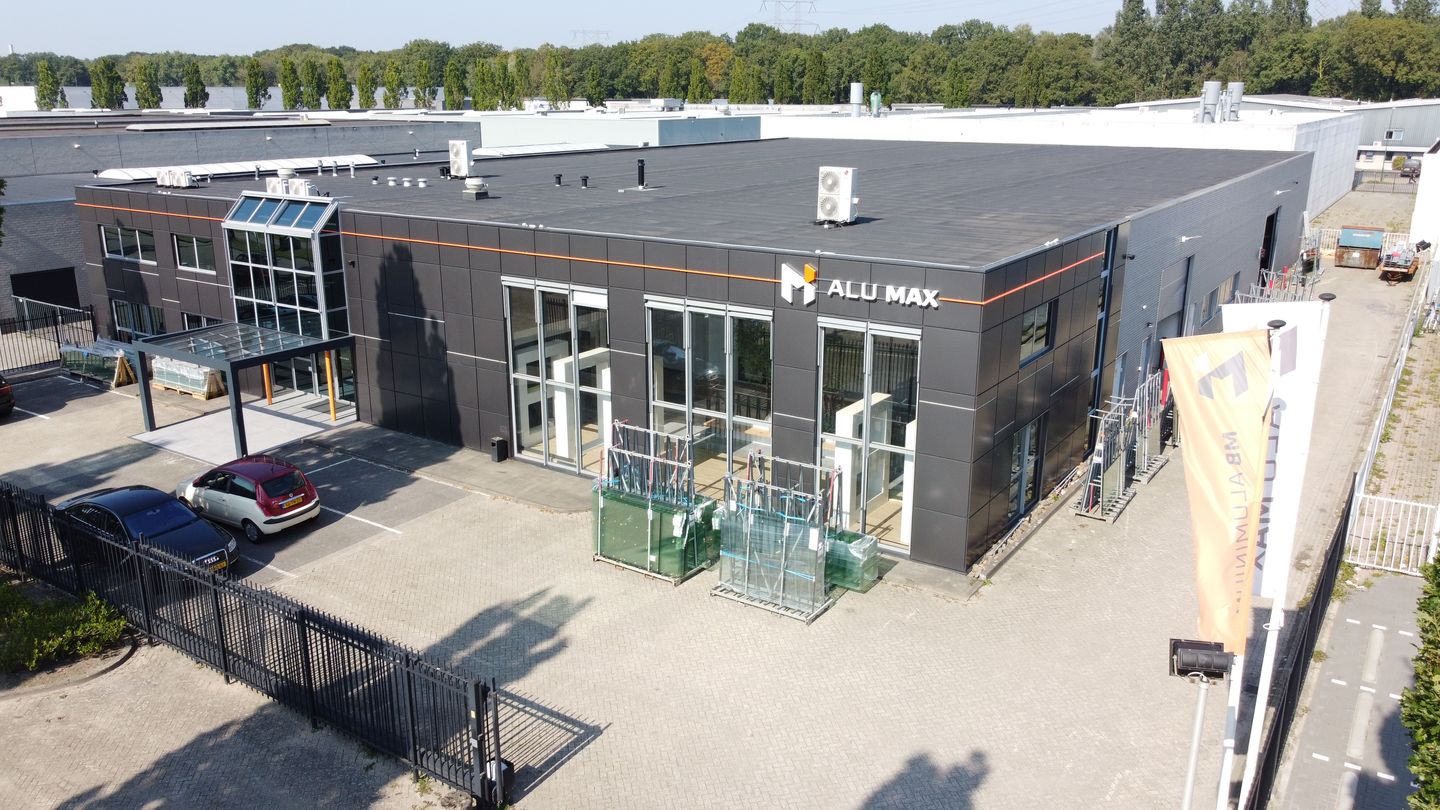 View photo 1 of Ekkersrijt 7304