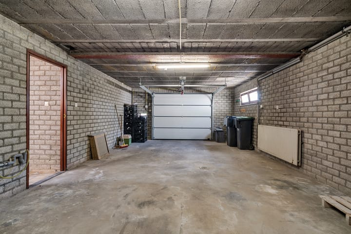 Photo 32 of Molendijk 14