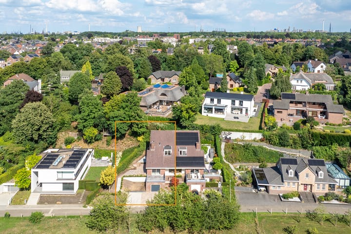 Photo 36 of Molendijk 14