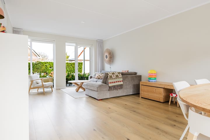 Foto 12 van Menning 17