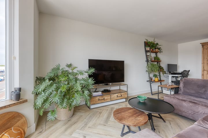 Photo 9 of Vissershavenweg 56-H