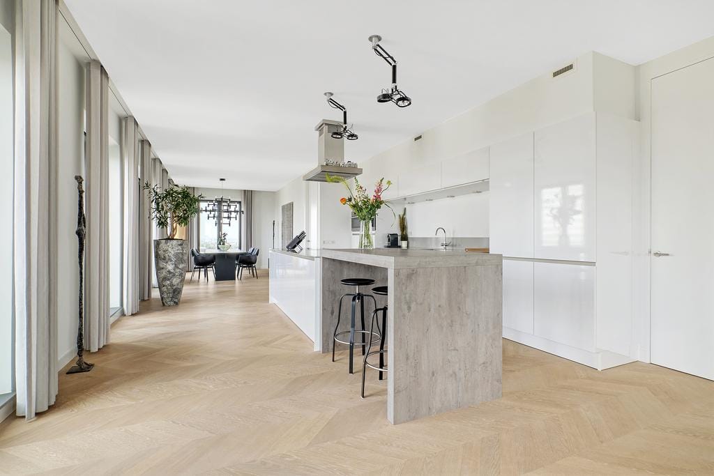 Foto 3 van Gustav Mahlerplein 257